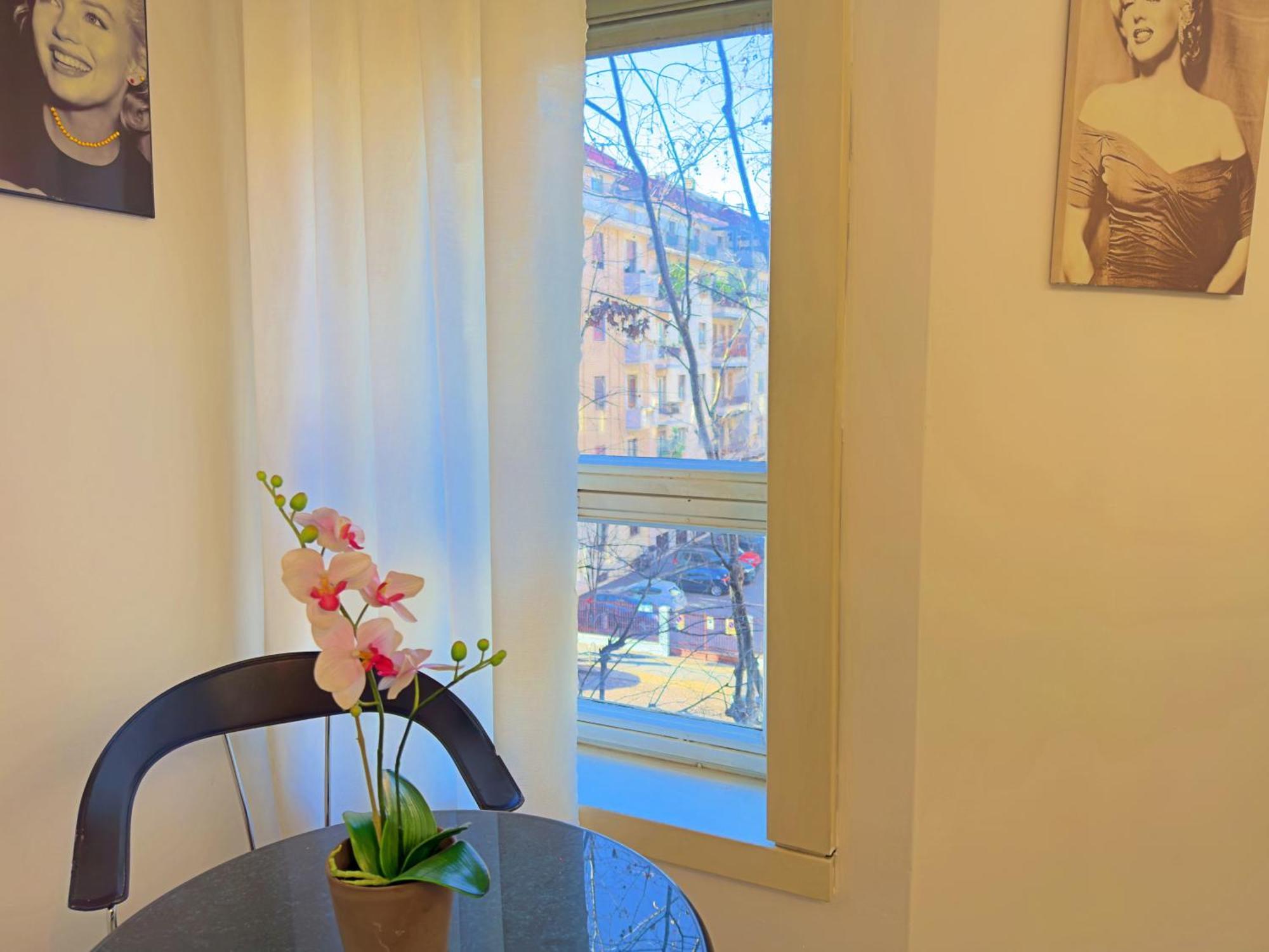 Appartme Guest House Doria 17 Milano Exteriör bild